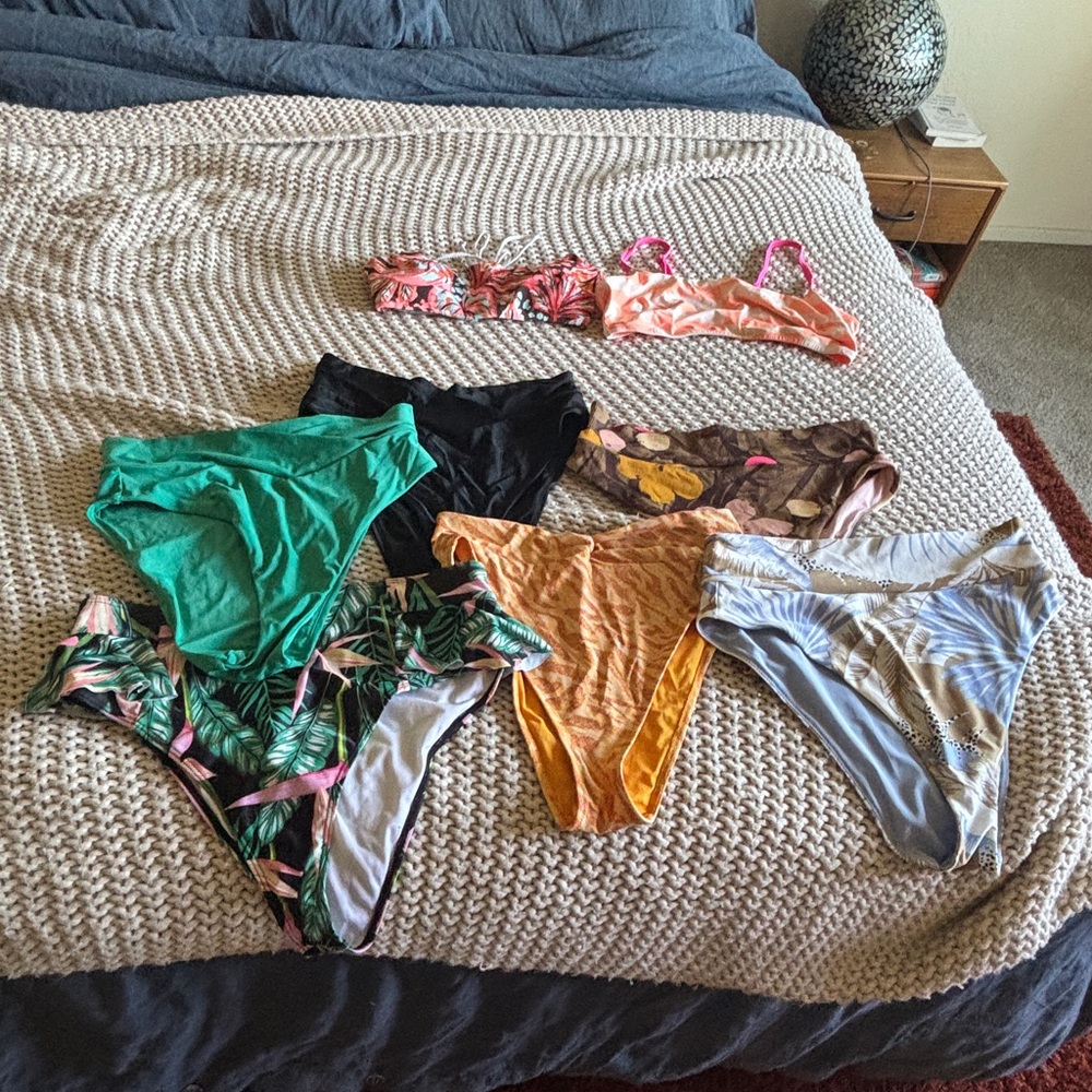 Mixed bikinis aerie - size large and xl
